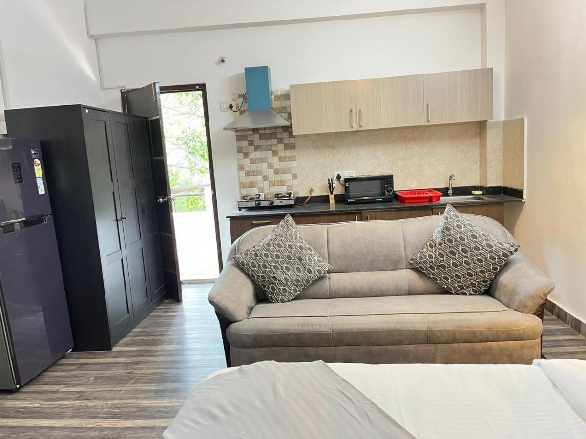 Bedchambers Serviced Apartments, ไฮเดอราบัด ภายนอก รูปภาพ
