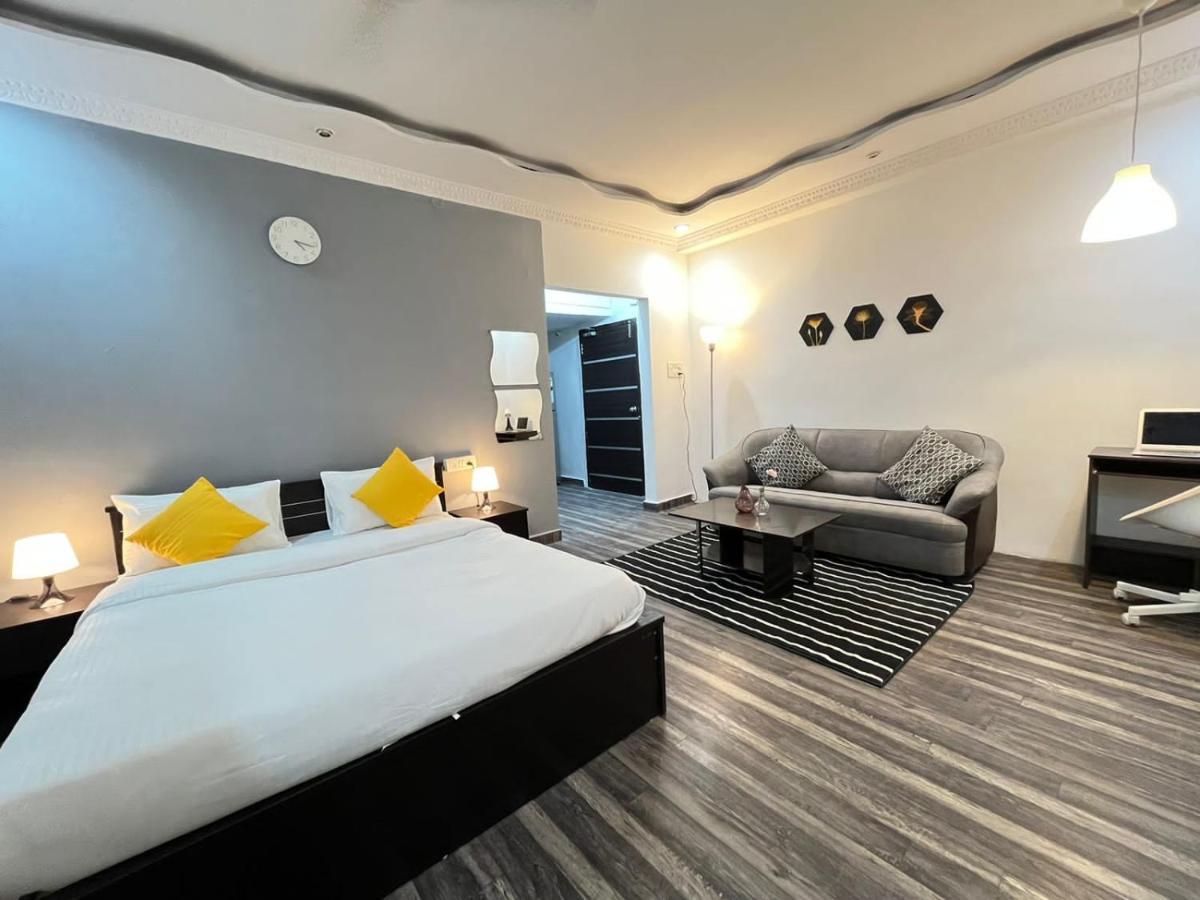 Bedchambers Serviced Apartments, ไฮเดอราบัด ภายนอก รูปภาพ