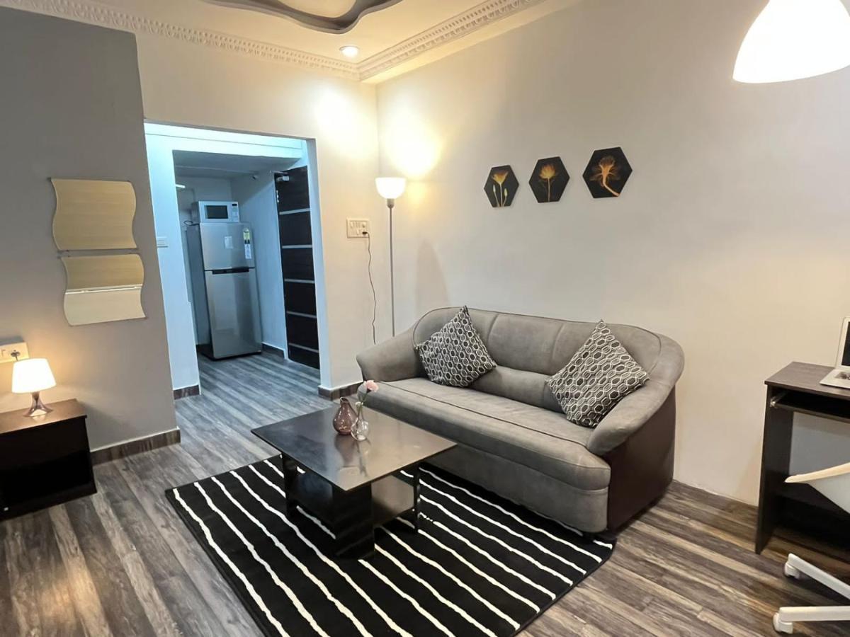Bedchambers Serviced Apartments, ไฮเดอราบัด ภายนอก รูปภาพ